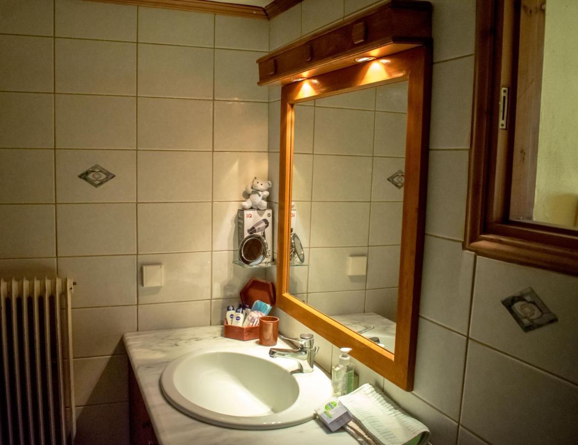 Arcadianis Lakeview Villa At Psari Arkadias Psárion Екстериор снимка