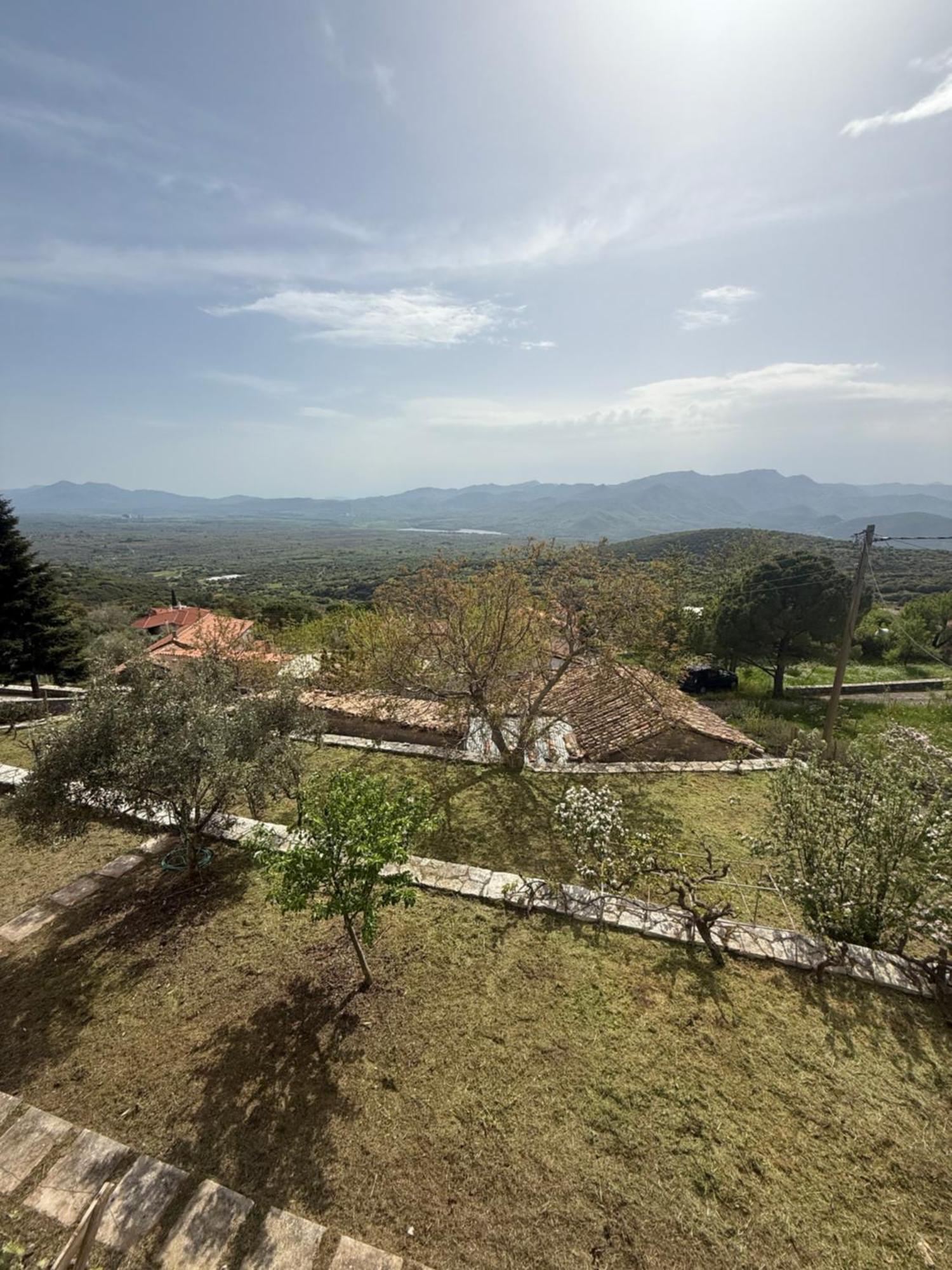 Arcadianis Lakeview Villa At Psari Arkadias Psárion Екстериор снимка